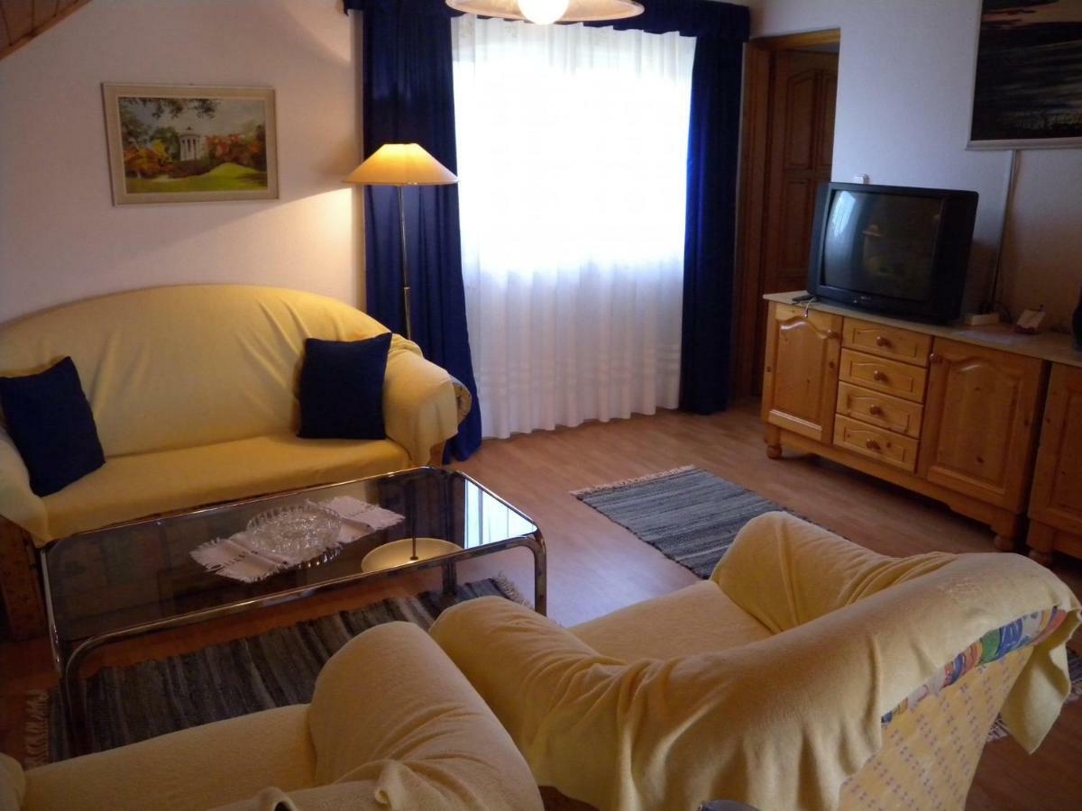 Apartment Balatonfenyves/Balaton 18360 Bagian luar foto